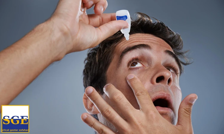 در صورت تماس سیلیکات سدیم با پوست یا چشم چه باید کرد؟