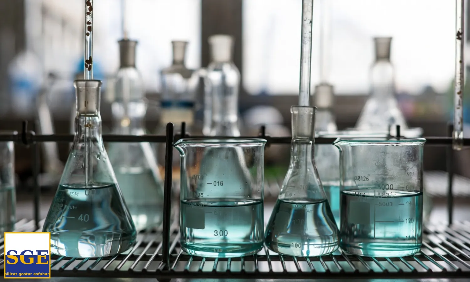 چه زمانی باید حتما از سیلیکات سدیم مایع شفاف استفاده شود؟